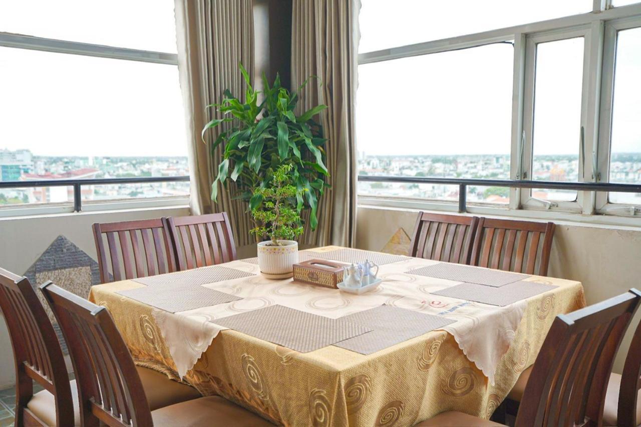 Hoa Binh 1 Hotel Long Xuyên Buitenkant foto