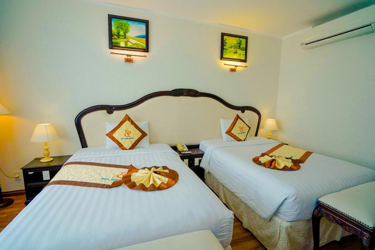 Hoa Binh 1 Hotel Long Xuyên Buitenkant foto