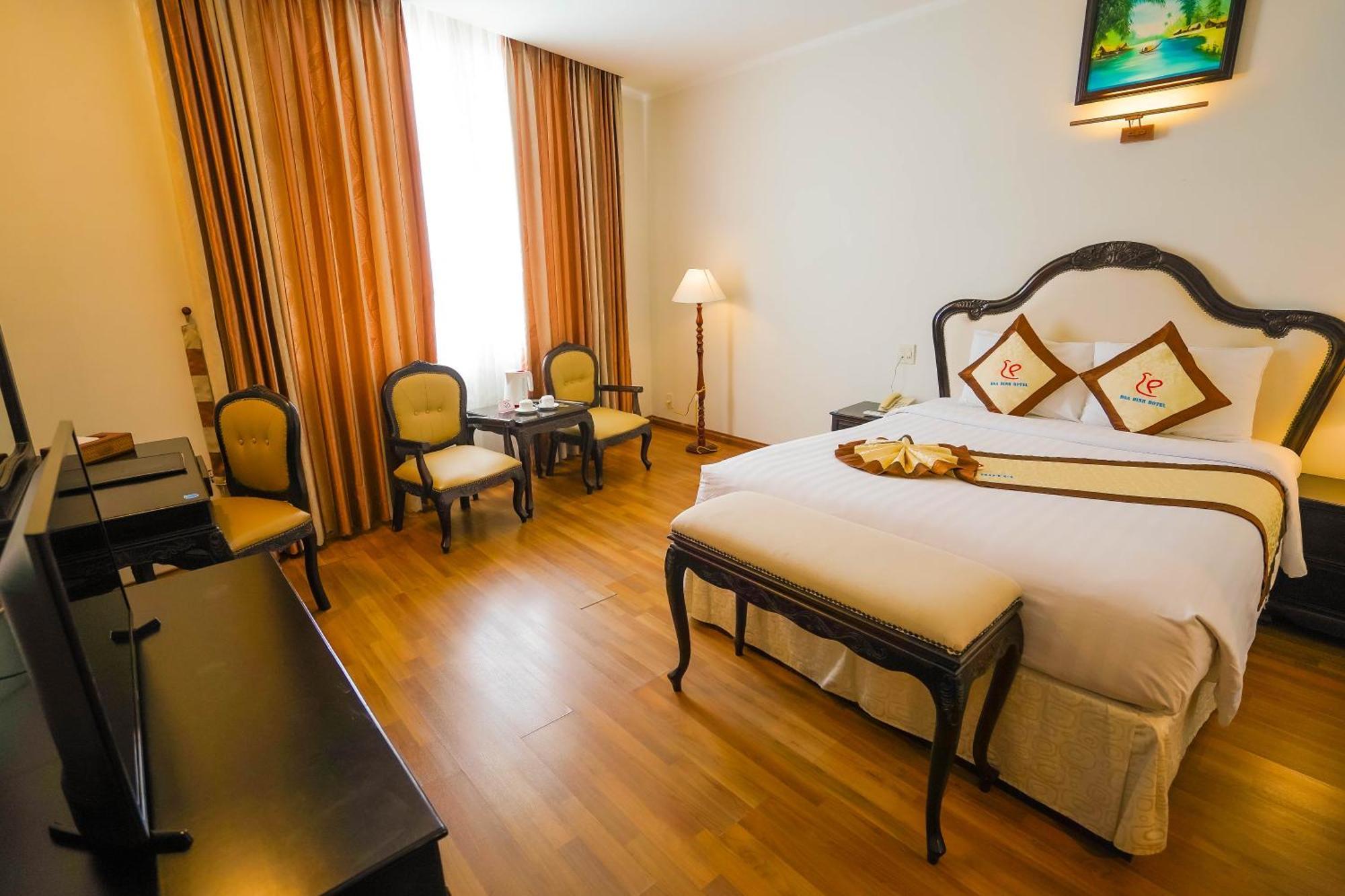 Hoa Binh 1 Hotel Long Xuyên Buitenkant foto